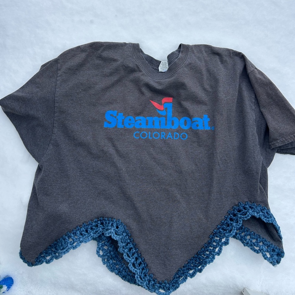 Steamboat CO crop top‎